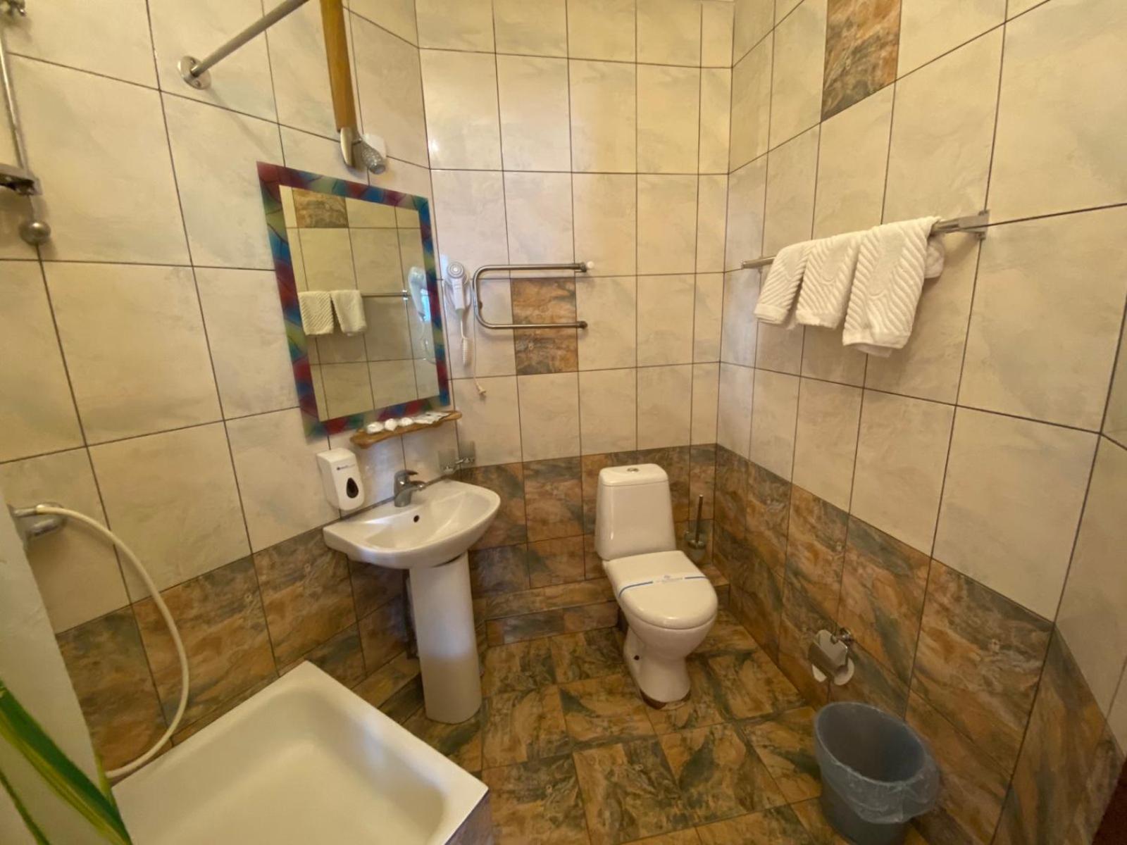 Tisa Hotel Petropavlovskaya Borshchagovka Zewnętrze zdjęcie