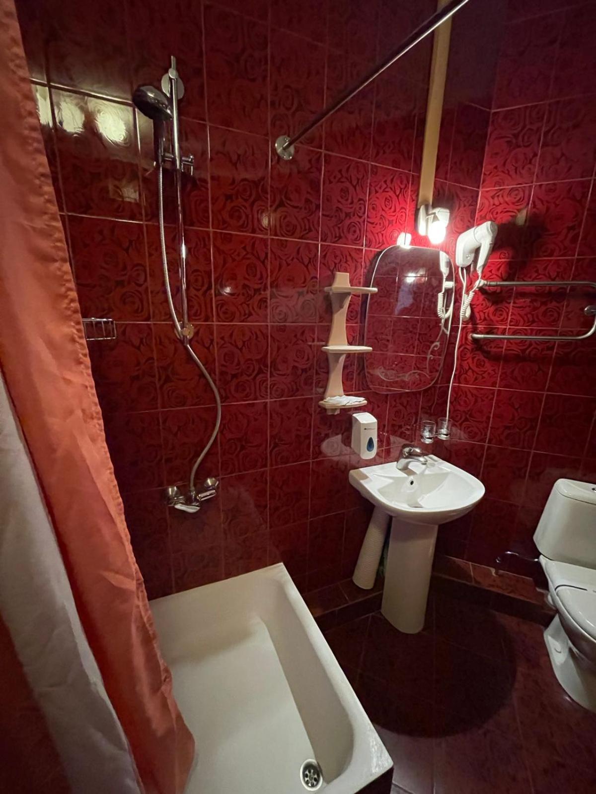 Tisa Hotel Petropavlovskaya Borshchagovka Zewnętrze zdjęcie